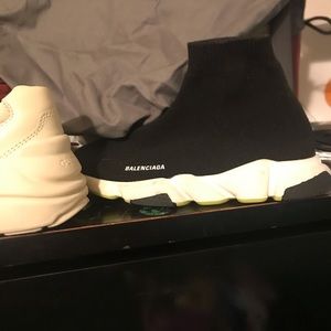 Authentic sneakers with bag and original box